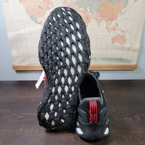 BRAND NEW Adidas Web Boost Core Black Red Carbon Men's Size 11.5 - Picture 7 of 7